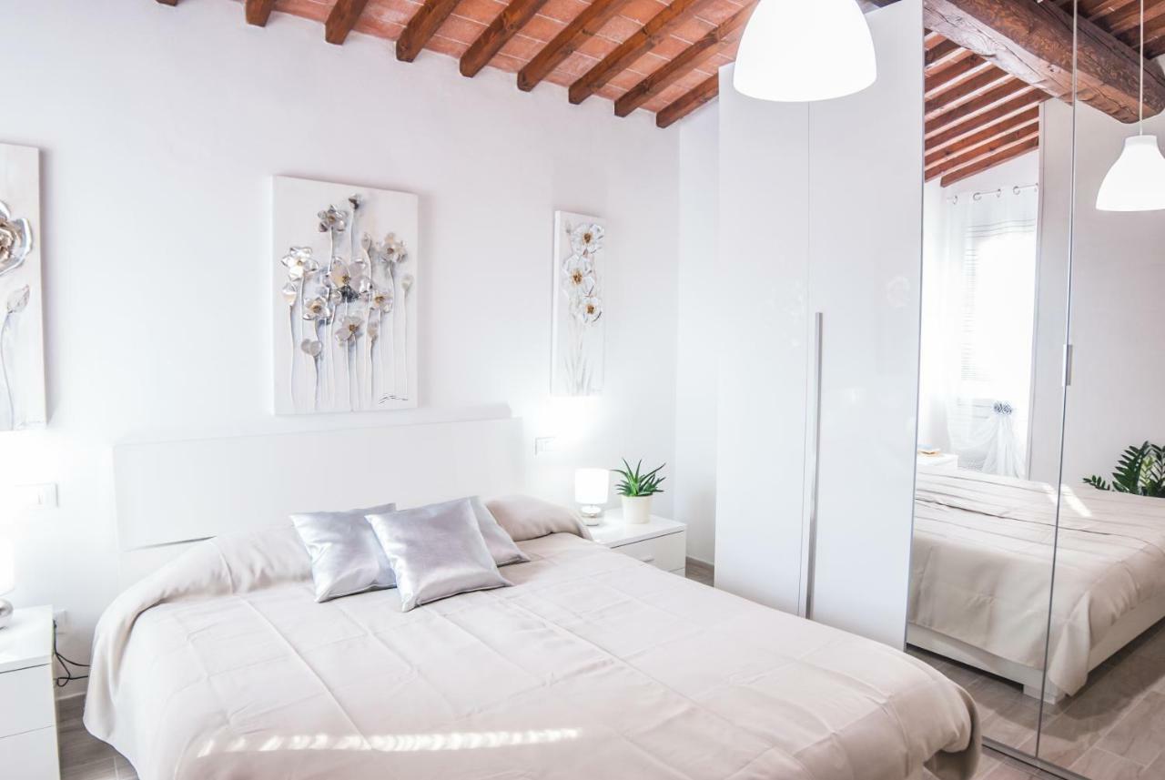 Cascine Home Holidays Firenze Bagian luar foto