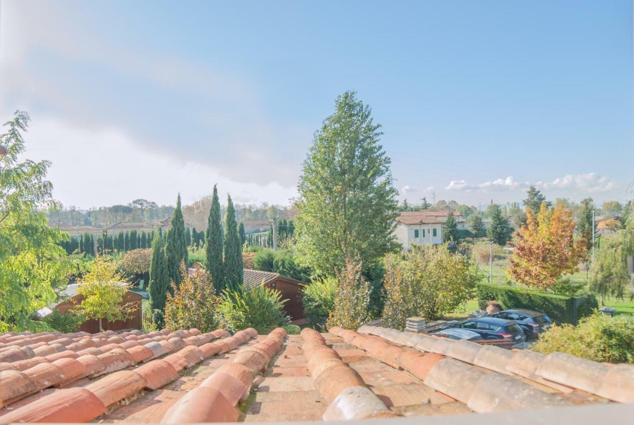 Cascine Home Holidays Firenze Bagian luar foto